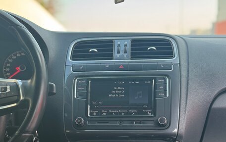 Volkswagen Polo VI (EU Market), 2018 год, 1 300 000 рублей, 17 фотография