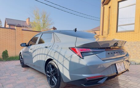 Hyundai Elantra, 2023 год, 2 700 000 рублей, 10 фотография