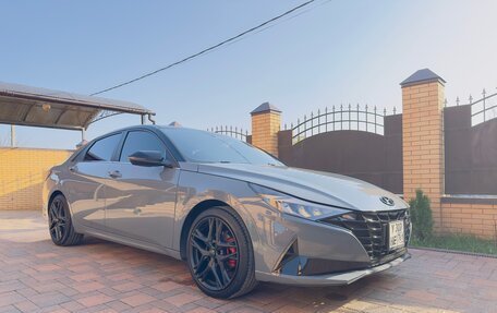 Hyundai Elantra, 2023 год, 2 700 000 рублей, 13 фотография