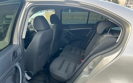 Skoda Octavia, 2010 год, 999 999 рублей, 11 фотография