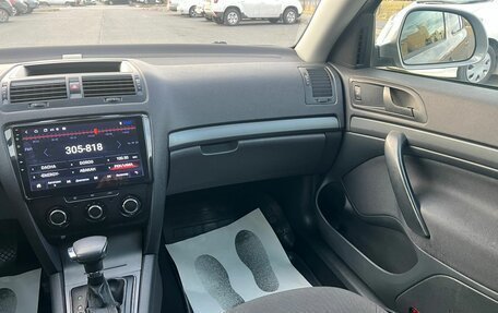 Skoda Octavia, 2010 год, 999 999 рублей, 15 фотография