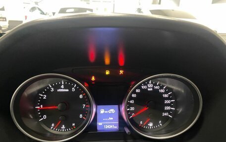 Haval H6, 2016 год, 996 000 рублей, 36 фотография