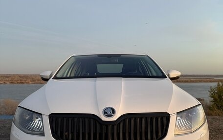 Skoda Octavia, 2014 год, 1 595 000 рублей, 2 фотография