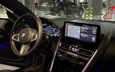 BMW 8 серия, 2022 год, 12 600 000 рублей, 18 фотография