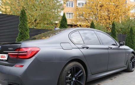 BMW 7 серия, 2018 год, 3 900 000 рублей, 2 фотография