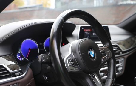 BMW 7 серия, 2018 год, 3 900 000 рублей, 5 фотография