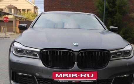 BMW 7 серия, 2018 год, 3 900 000 рублей, 7 фотография