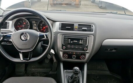 Volkswagen Jetta VI, 2017 год, 1 245 000 рублей, 5 фотография