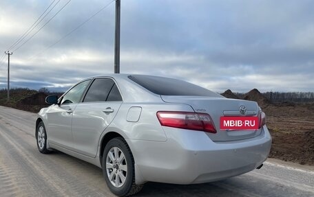 Toyota Camry, 2011 год, 1 050 000 рублей, 5 фотография
