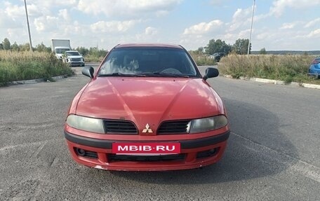 Mitsubishi Carisma I, 2002 год, 225 000 рублей, 2 фотография