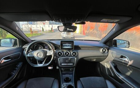 Mercedes-Benz A-Класс, 2016 год, 2 250 000 рублей, 9 фотография