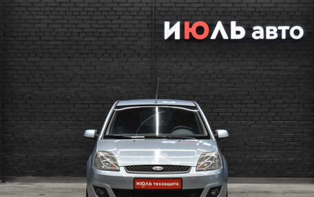 Ford Fiesta, 2006 год, 500 000 рублей, 2 фотография