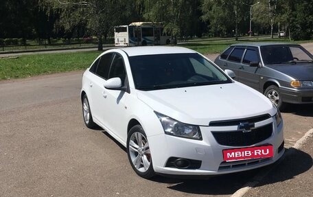 Chevrolet Cruze II, 2010 год, 750 000 рублей, 1 фотография