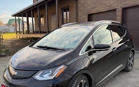 Chevrolet Bolt, 2017 год, 1 830 000 рублей, 1 фотография