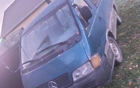 SsangYong Istana, 1999 год, 270 000 рублей, 3 фотография