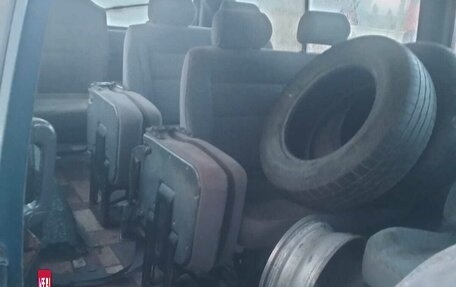 SsangYong Istana, 1999 год, 270 000 рублей, 4 фотография