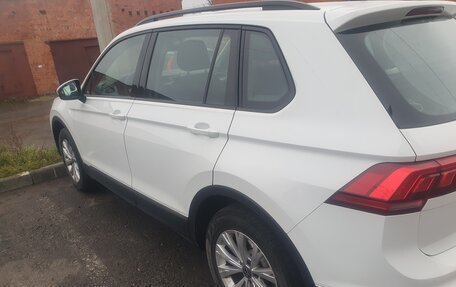 Volkswagen Tiguan II, 2021 год, 2 100 000 рублей, 9 фотография