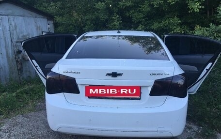 Chevrolet Cruze II, 2010 год, 750 000 рублей, 8 фотография