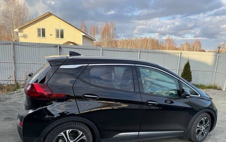 Chevrolet Bolt, 2017 год, 1 830 000 рублей, 6 фотография