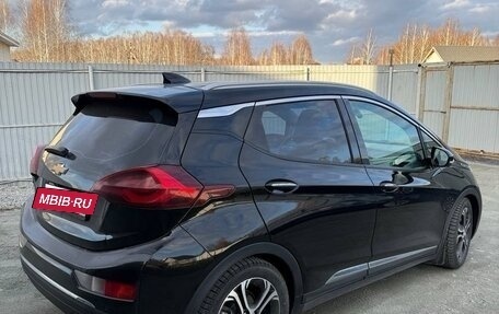 Chevrolet Bolt, 2017 год, 1 830 000 рублей, 8 фотография