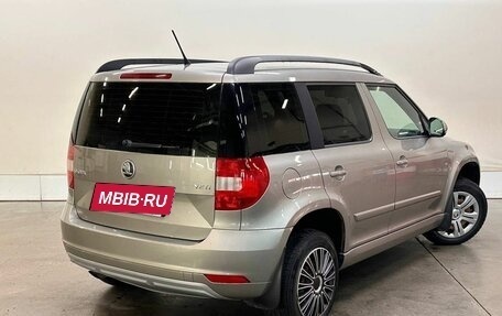 Skoda Yeti I рестайлинг, 2014 год, 808 000 рублей, 2 фотография