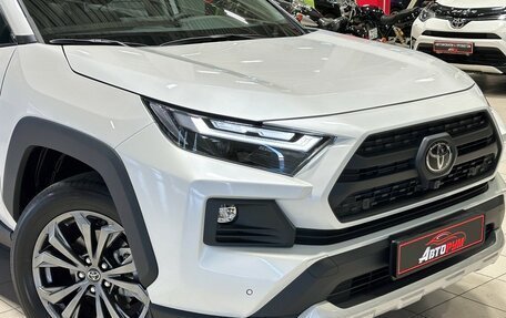 Toyota RAV4, 2024 год, 3 997 000 рублей, 10 фотография