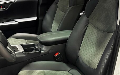 Toyota RAV4, 2024 год, 3 997 000 рублей, 12 фотография