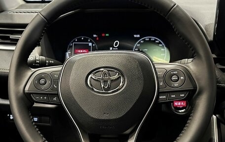 Toyota RAV4, 2024 год, 3 997 000 рублей, 31 фотография