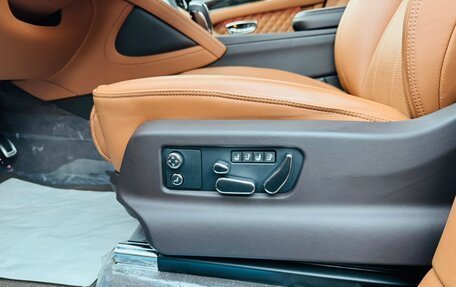 Bentley Bentayga I, 2022 год, 20 490 000 рублей, 15 фотография