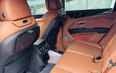 Bentley Bentayga I, 2022 год, 20 490 000 рублей, 17 фотография