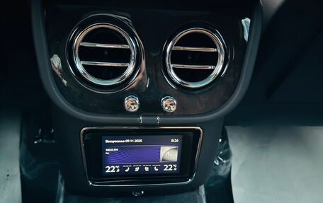 Bentley Bentayga I, 2022 год, 20 490 000 рублей, 18 фотография