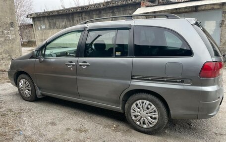 Nissan Liberty, 2001 год, 580 000 рублей, 4 фотография