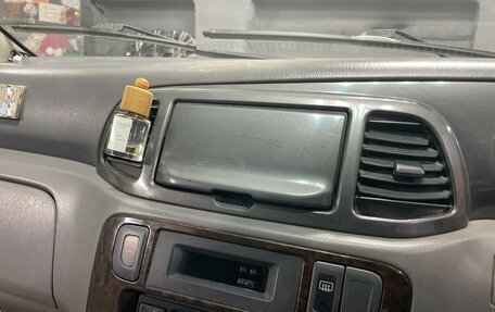 Nissan Liberty, 2001 год, 580 000 рублей, 13 фотография