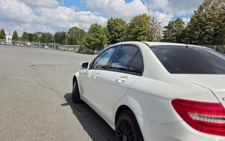 Mercedes-Benz C-Класс, 2011 год, 1 400 000 рублей, 9 фотография