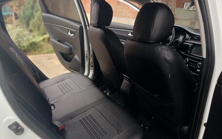 KIA Rio IV, 2018 год, 1 500 000 рублей, 10 фотография