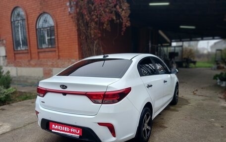 KIA Rio IV, 2018 год, 1 500 000 рублей, 6 фотография