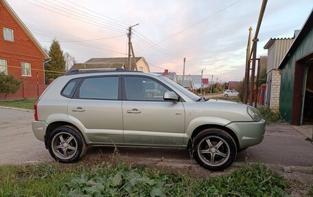 Hyundai Tucson III, 2008 год, 800 000 рублей, 3 фотография