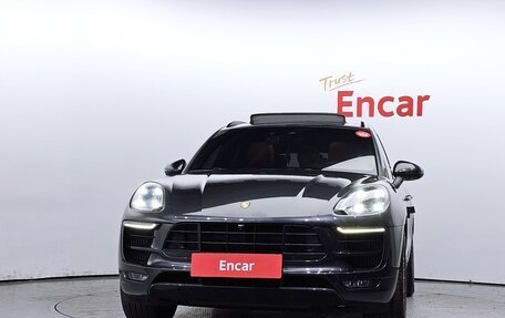 Porsche Macan I рестайлинг, 2018 год, 4 650 000 рублей, 2 фотография
