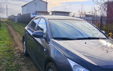 Chevrolet Cruze II, 2013 год, 570 000 рублей, 3 фотография