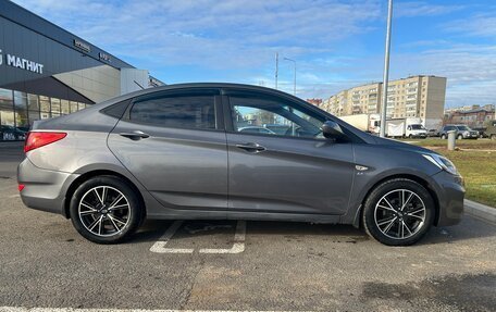 Hyundai Solaris II рестайлинг, 2012 год, 650 000 рублей, 1 фотография