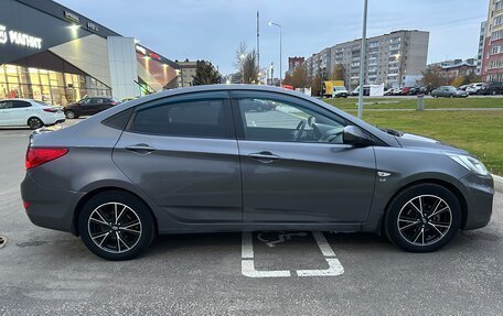 Hyundai Solaris II рестайлинг, 2012 год, 650 000 рублей, 5 фотография