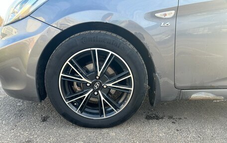 Hyundai Solaris II рестайлинг, 2012 год, 650 000 рублей, 12 фотография