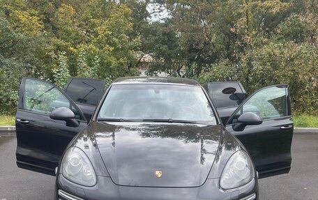 Porsche Cayenne III, 2012 год, 2 000 000 рублей, 2 фотография