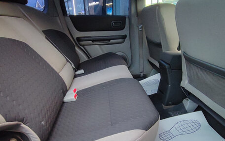 Nissan X-Trail, 2004 год, 650 000 рублей, 16 фотография