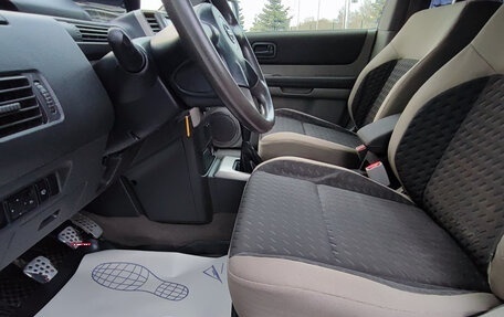 Nissan X-Trail, 2004 год, 650 000 рублей, 7 фотография