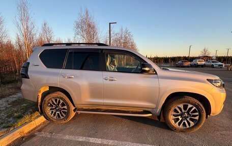 Toyota Land Cruiser Prado 150 рестайлинг 2, 2021 год, 7 500 000 рублей, 3 фотография