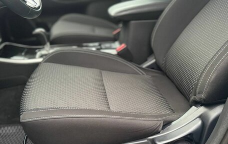 Mitsubishi Outlander III рестайлинг 3, 2019 год, 2 849 000 рублей, 15 фотография