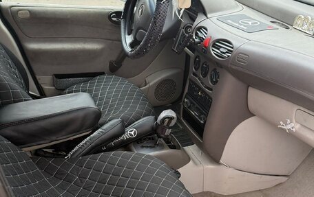 Mercedes-Benz A-Класс, 2000 год, 350 000 рублей, 6 фотография