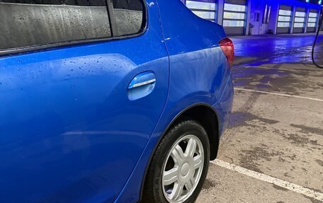 Renault Logan II, 2015 год, 950 000 рублей, 11 фотография