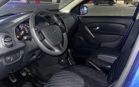 Renault Logan II, 2015 год, 950 000 рублей, 18 фотография